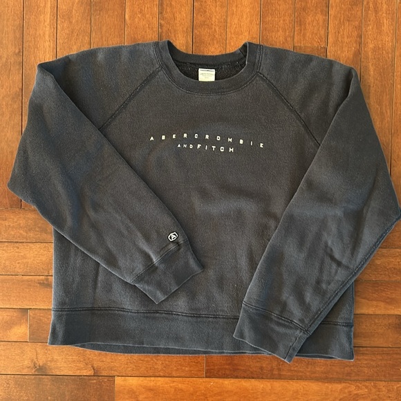 Abercrombie & Fitch Tops - Vintage Abercrombie and Fitch Women’s Sweatshirt Size Medium